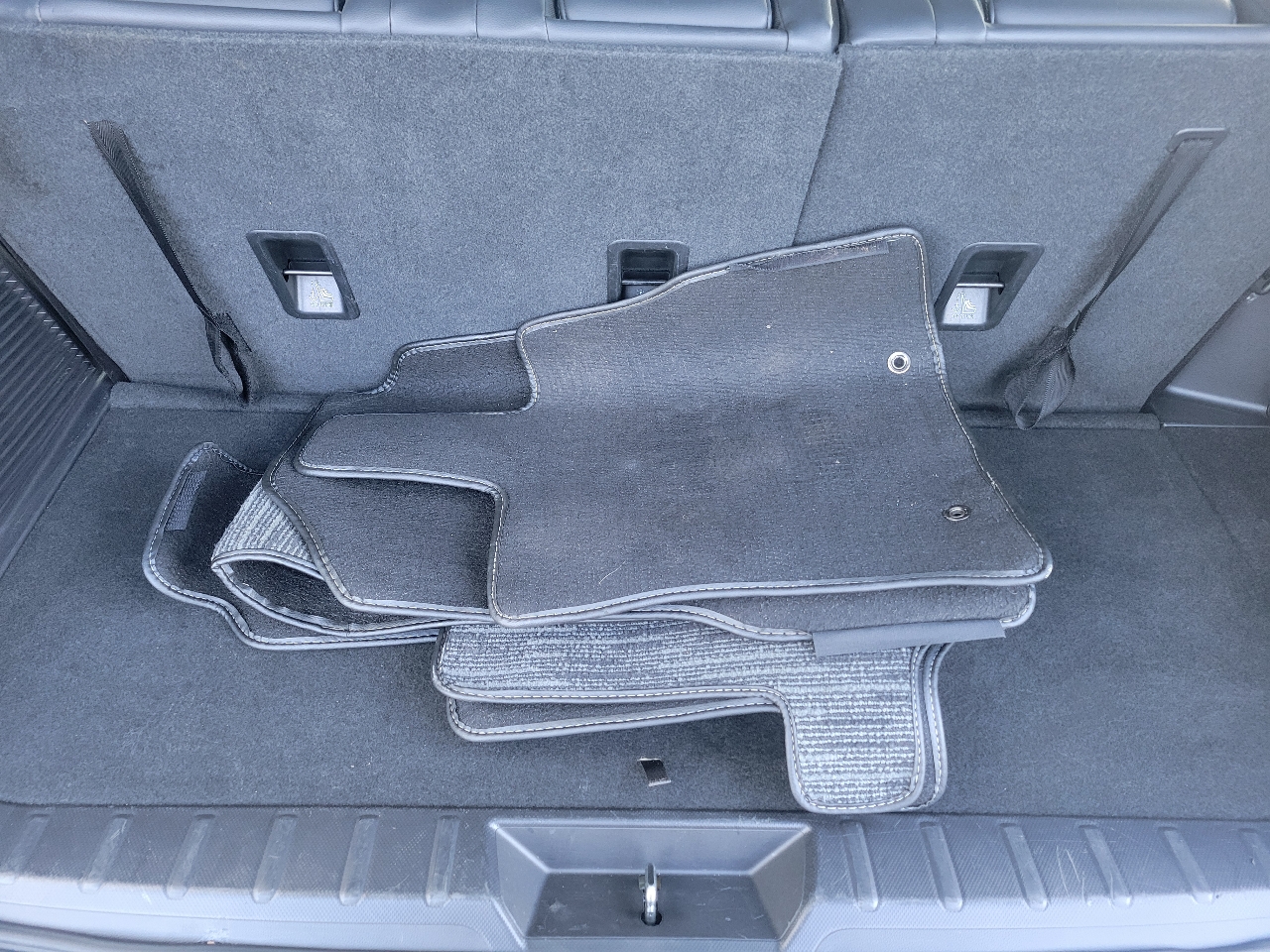 Subaru Ascent Limited w/8-Passenger Technology Pkg 2023