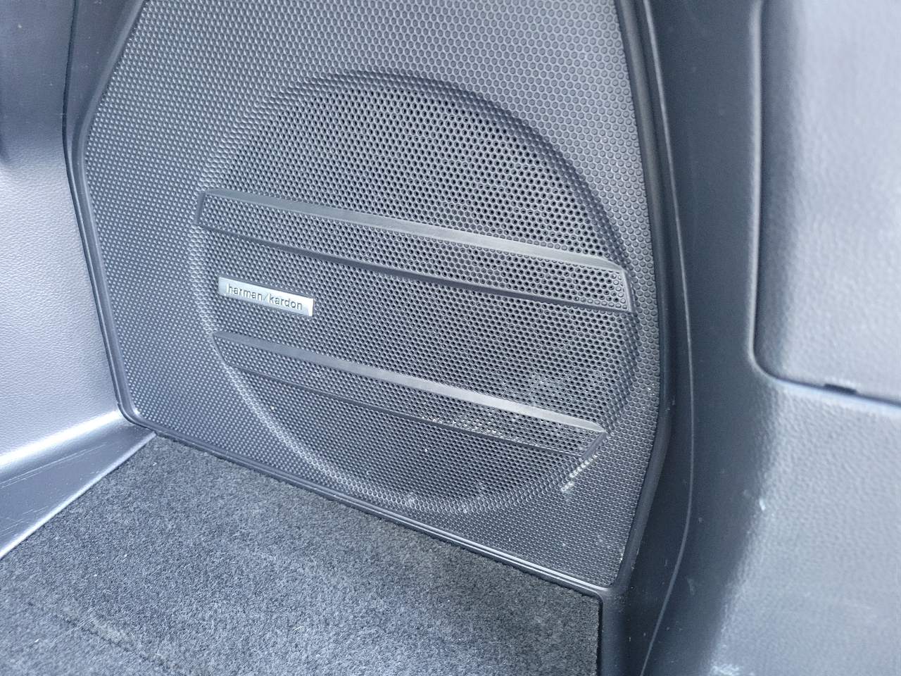 Subaru Ascent Limited w/8-Passenger Technology Pkg 2023