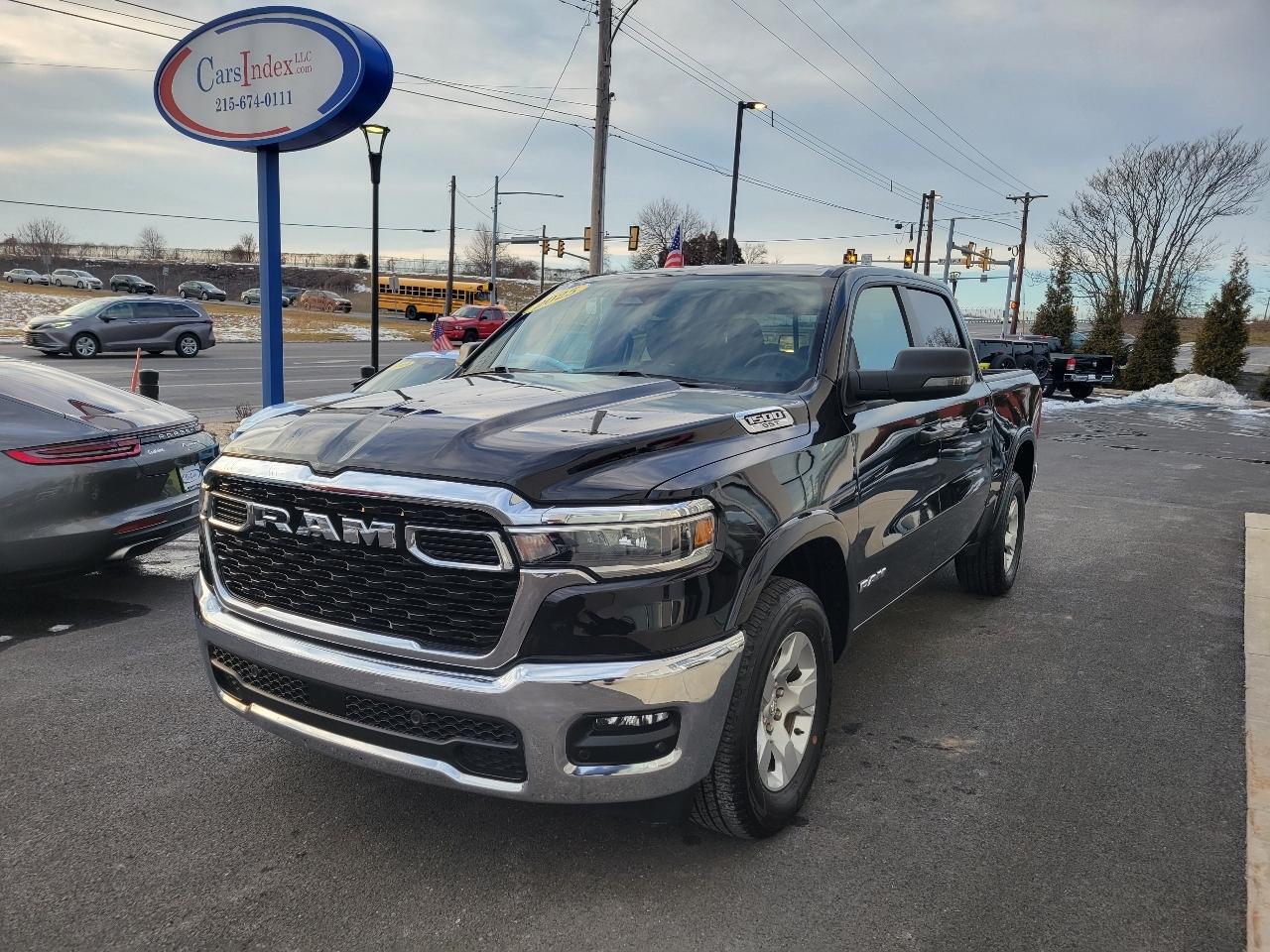 RAM 1500 Big Horn 4x4 Crew Cab 5'7" Box 2025