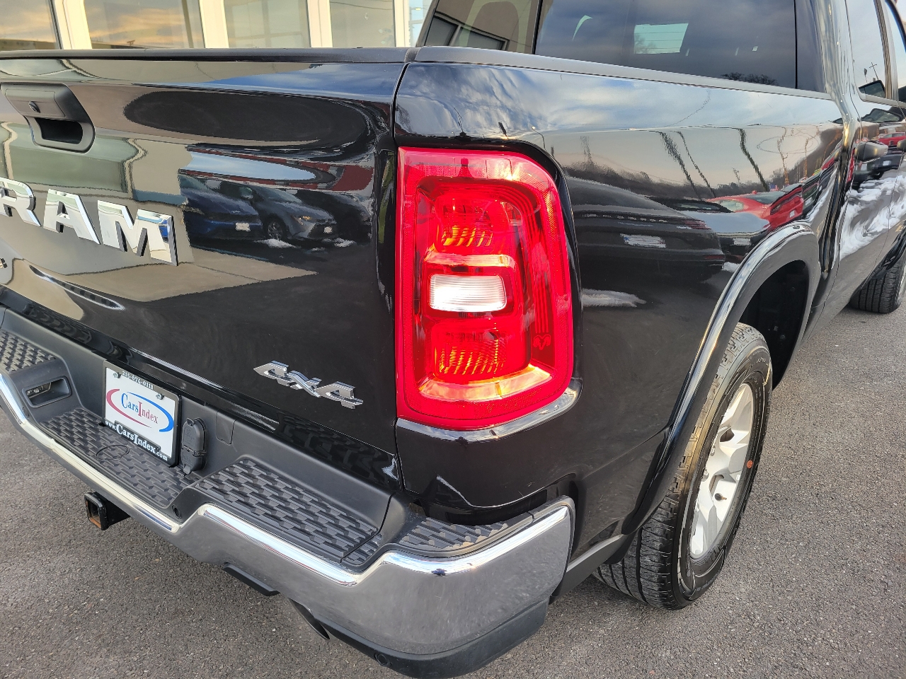 RAM 1500 Big Horn 4x4 Crew Cab 5'7" Box 2025