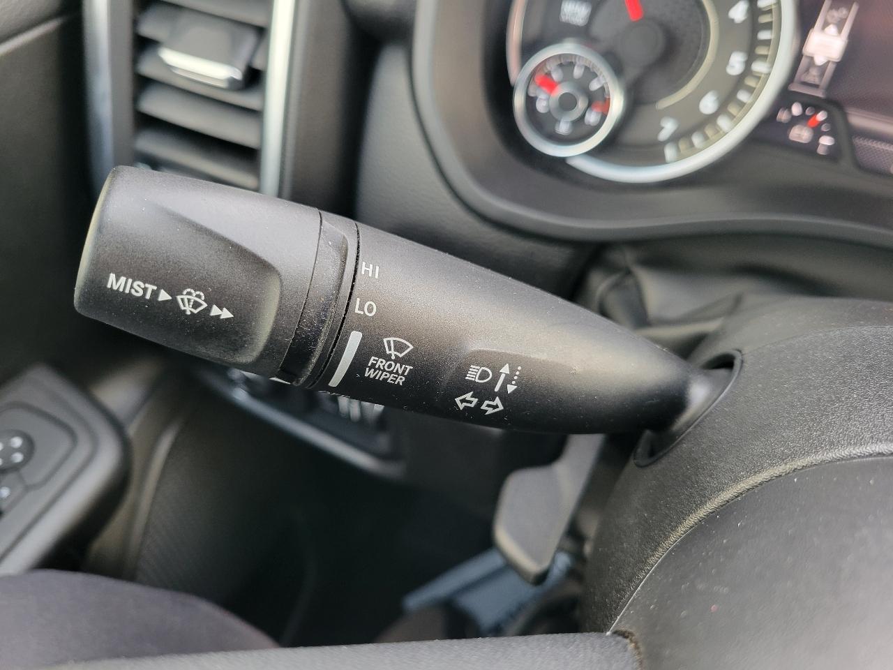 RAM 1500 Big Horn 4x4 Crew Cab 5'7" Box 2025