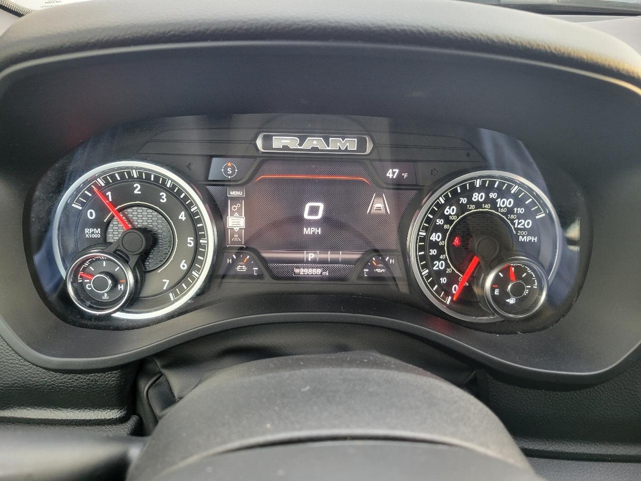 RAM 1500 Big Horn 4x4 Crew Cab 5'7" Box 2025