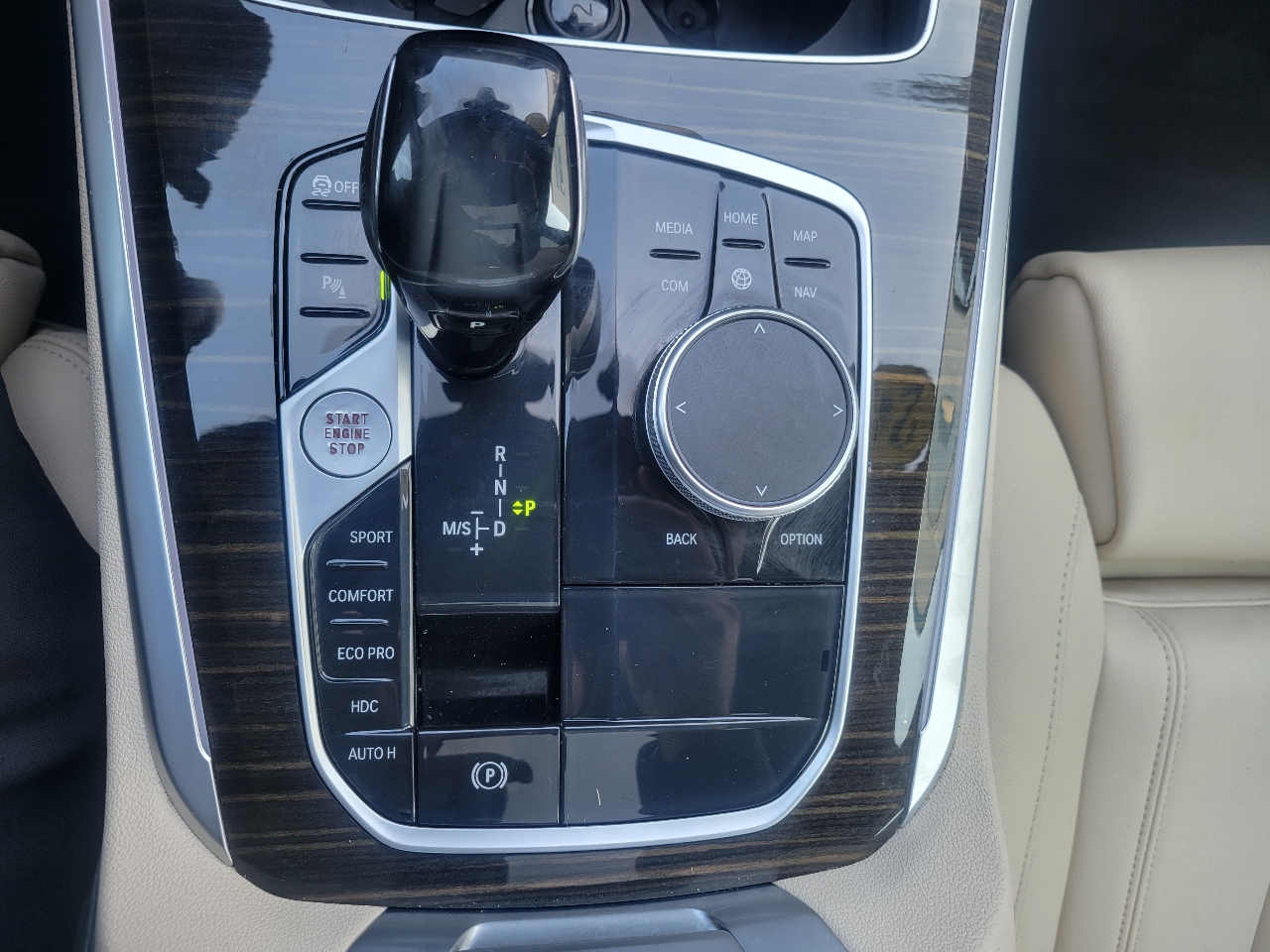 BMW X5 xDrive40i Sports Activity Vehicle 2022