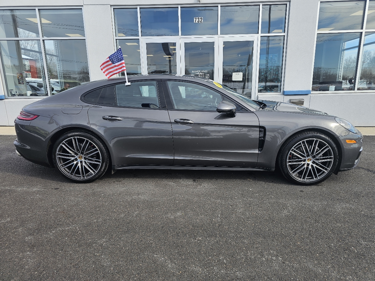 Porsche Panamera 4 2017