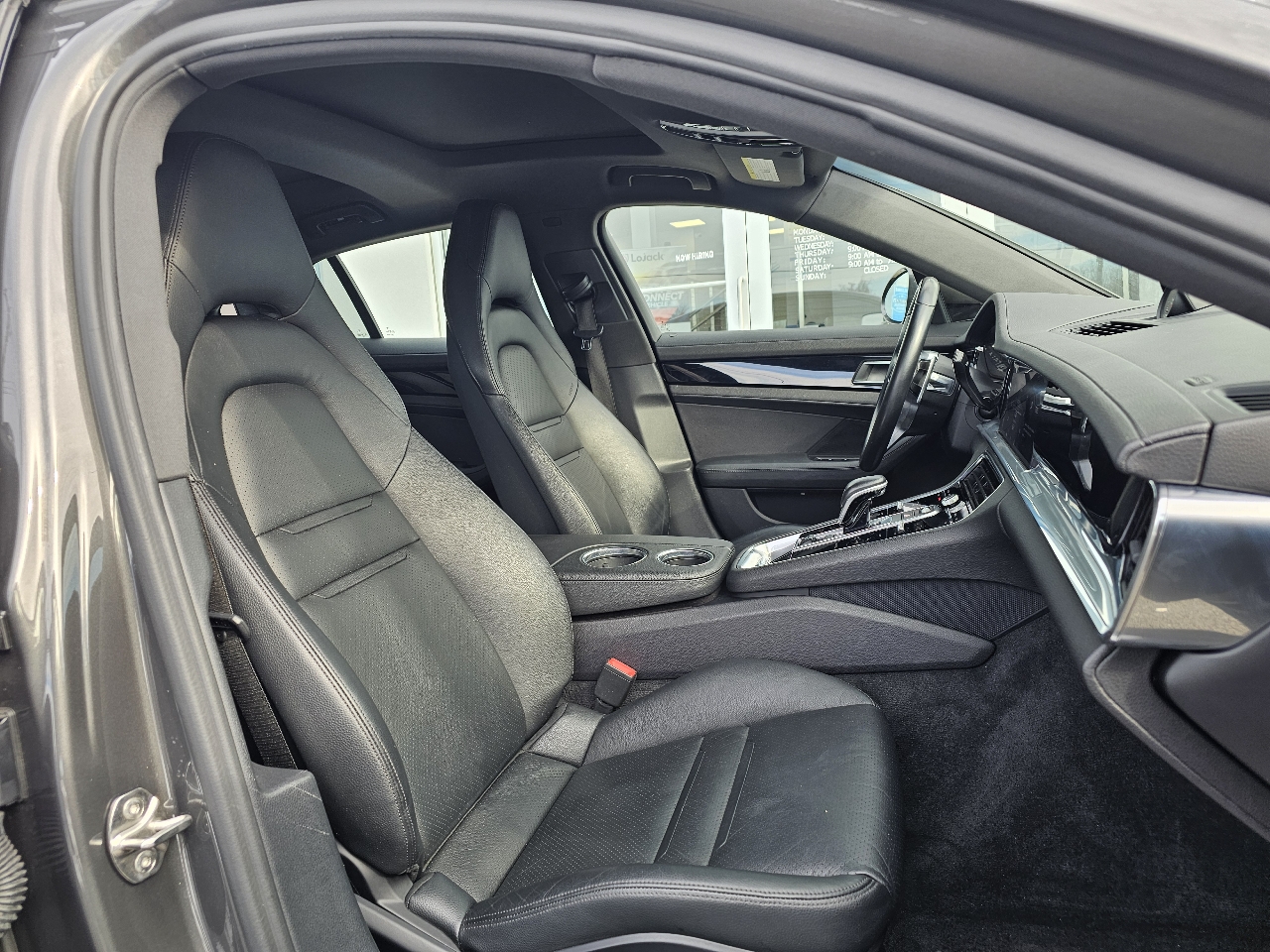 Porsche Panamera 4 2017