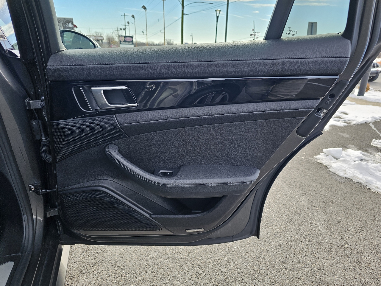 Porsche Panamera 4 2017