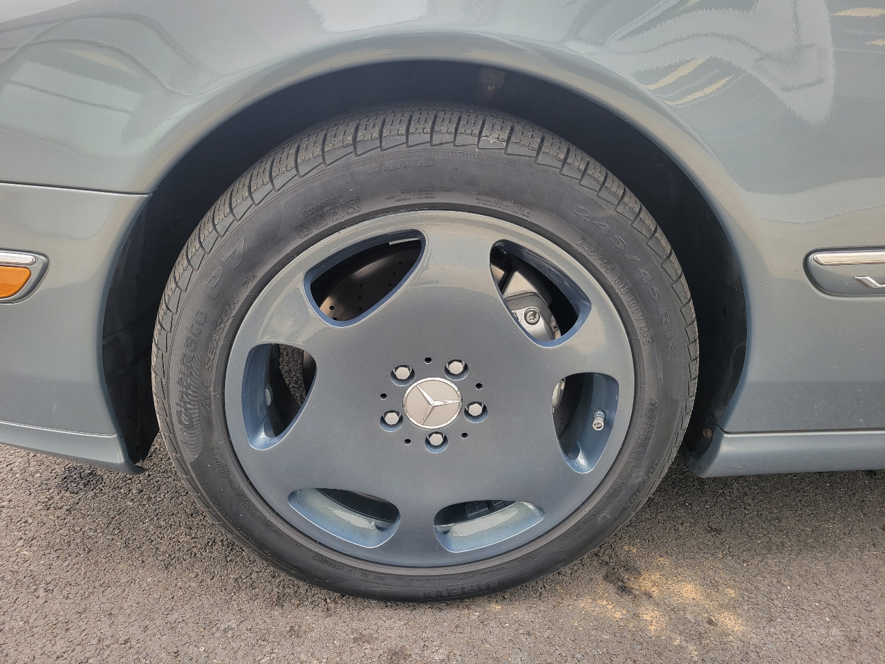 Mercedes-Benz CL-Class  2005