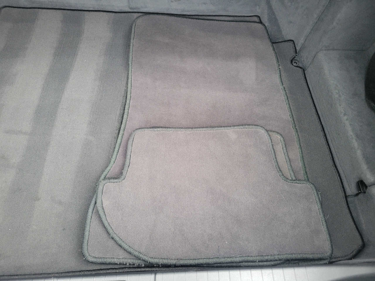 Mercedes-Benz CL-Class  2005