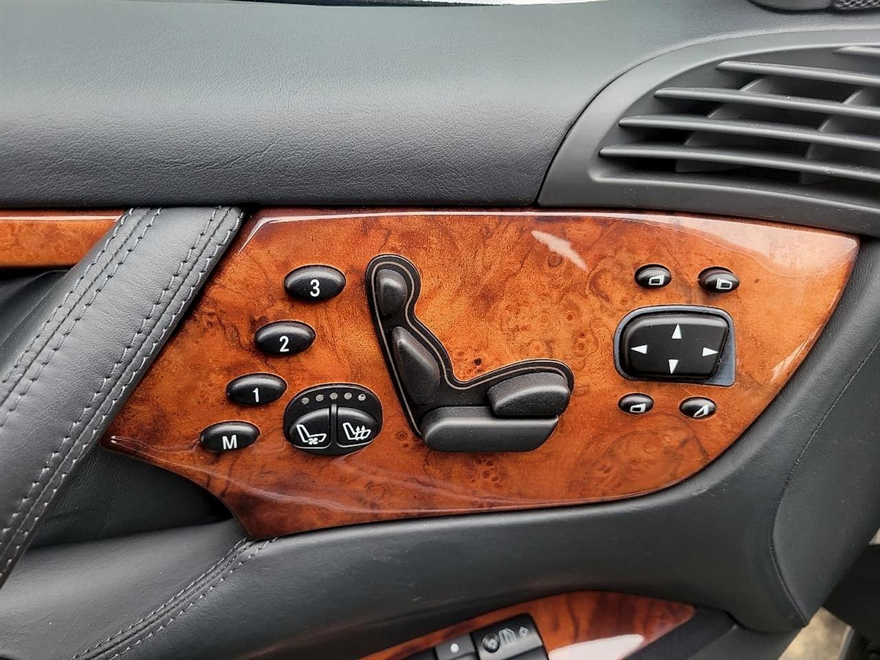 Mercedes-Benz CL-Class  2005