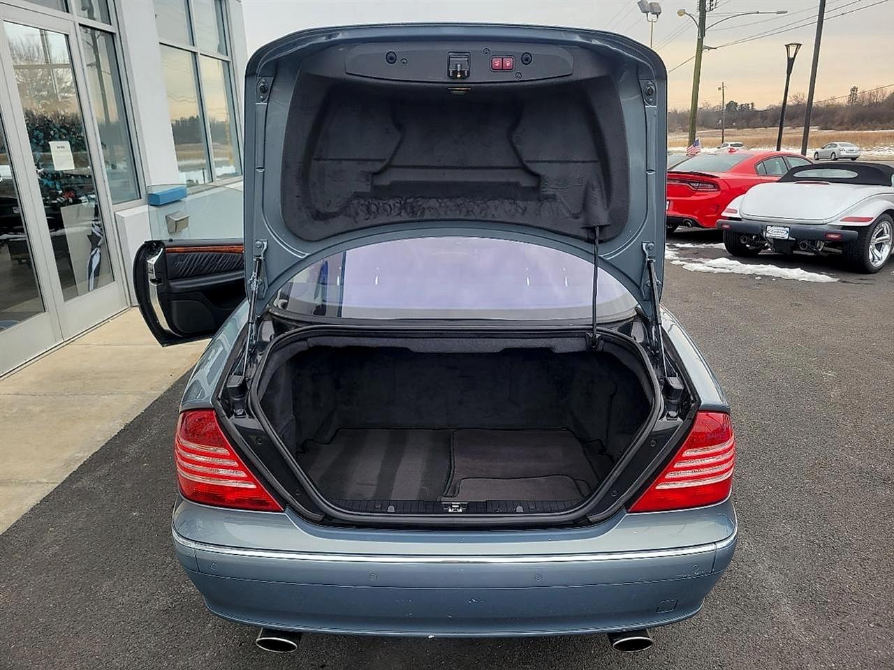 Mercedes-Benz CL-Class  2005
