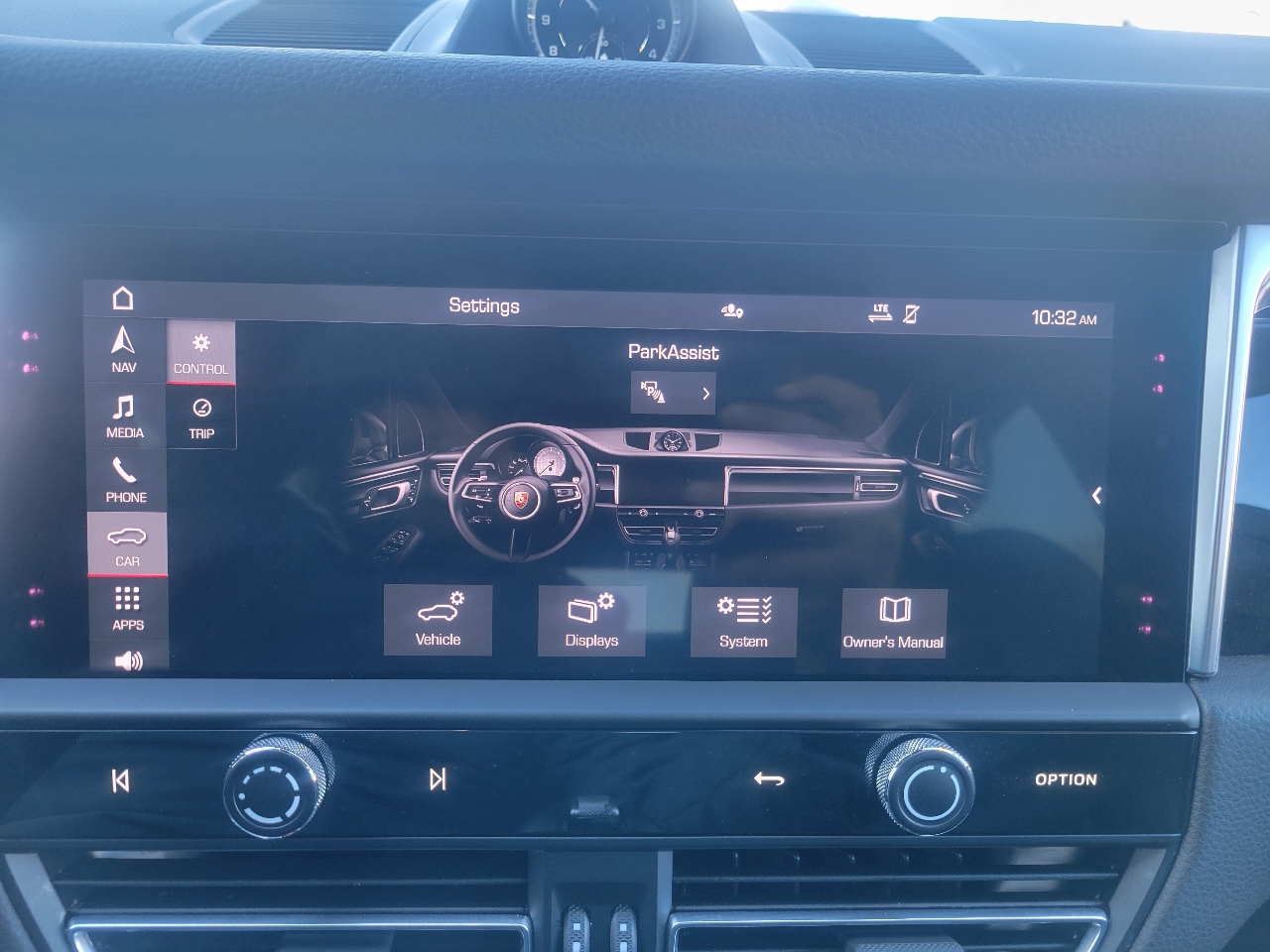 Porsche Macan AWD 2024