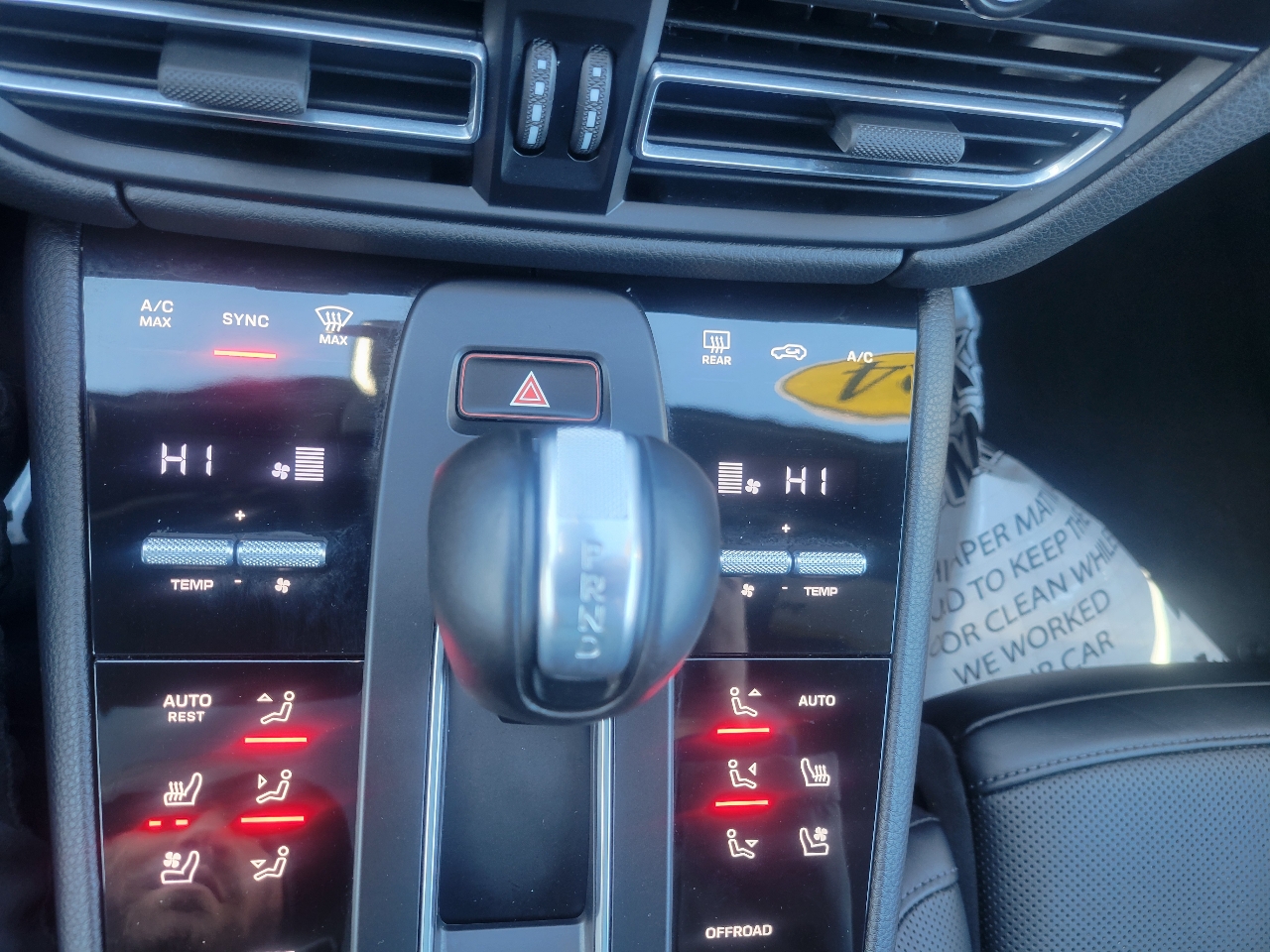 Porsche Macan AWD 2024