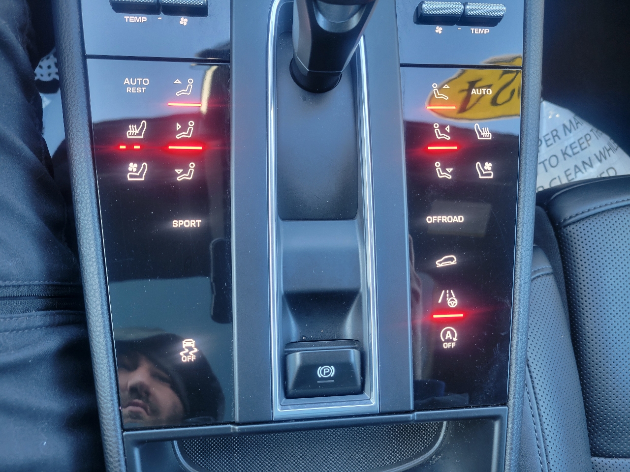 Porsche Macan AWD 2024