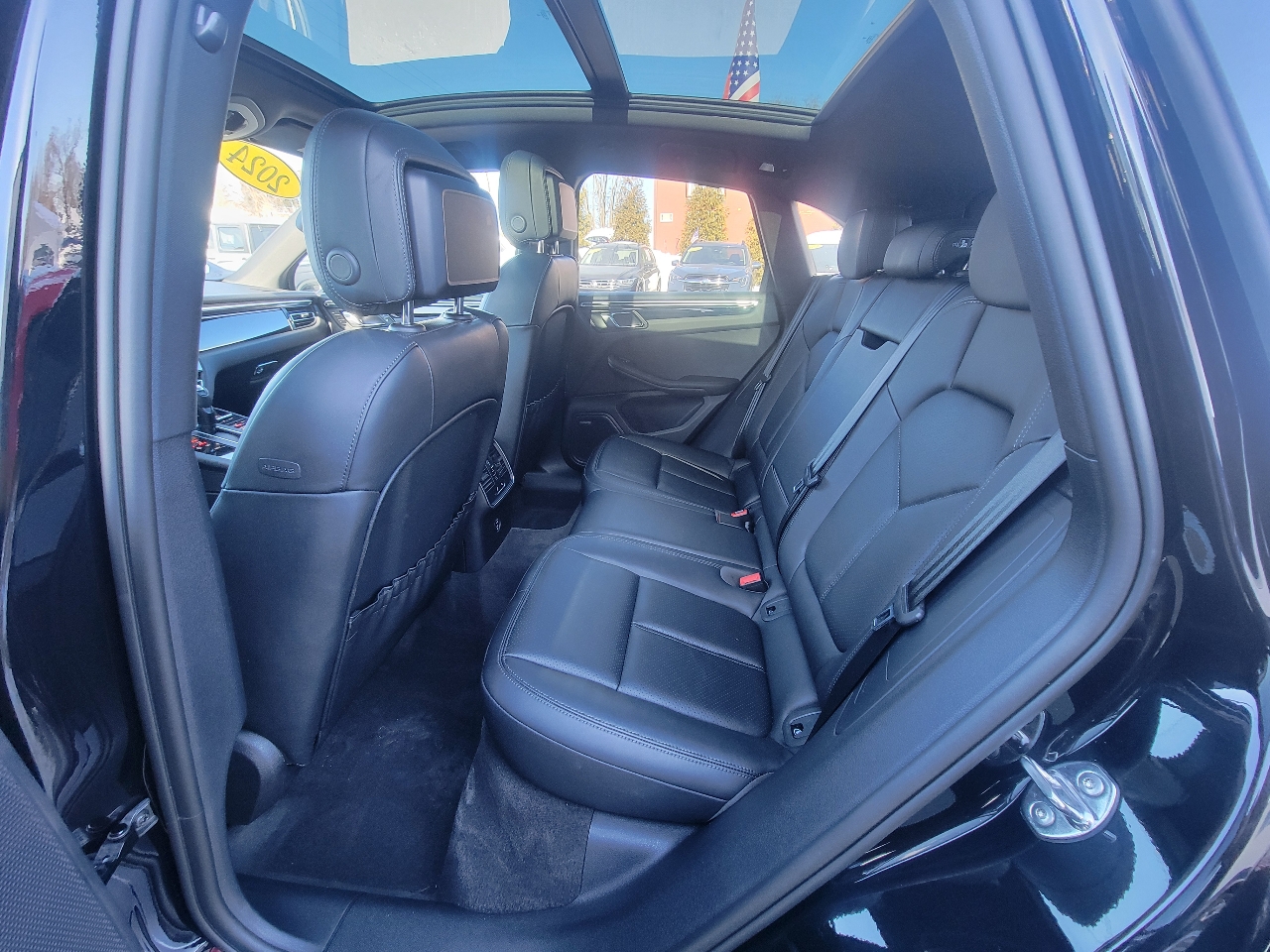 Porsche Macan AWD 2024