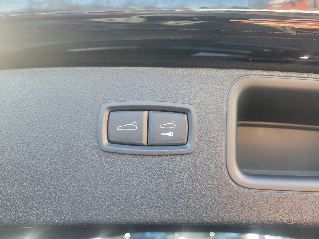 Porsche Macan AWD 2024