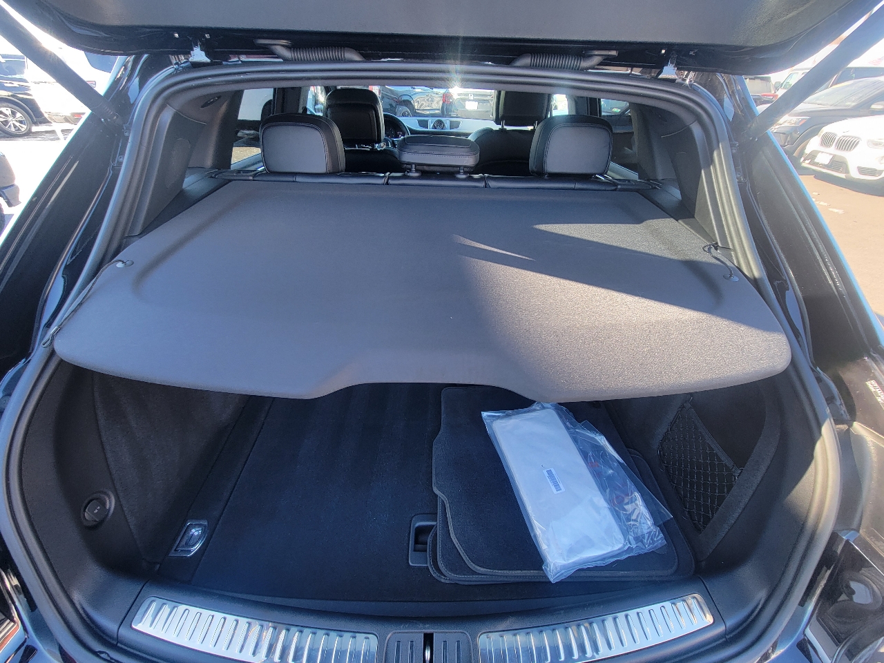 Porsche Macan AWD 2024