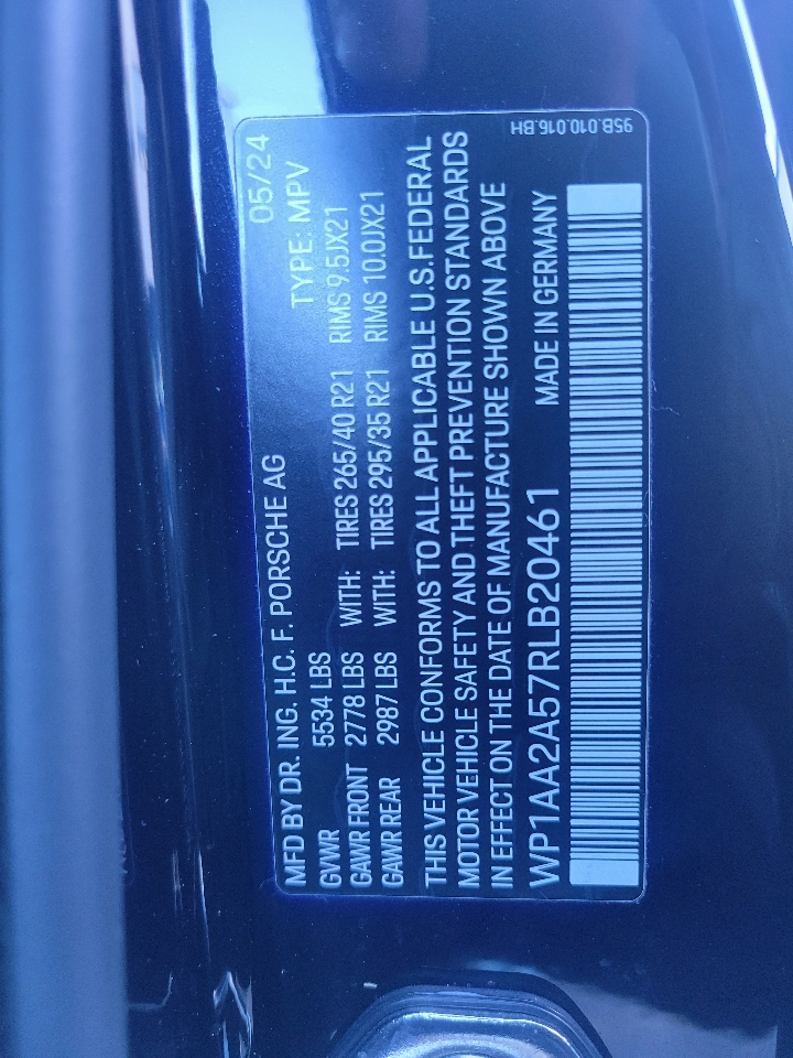 Porsche Macan AWD 2024