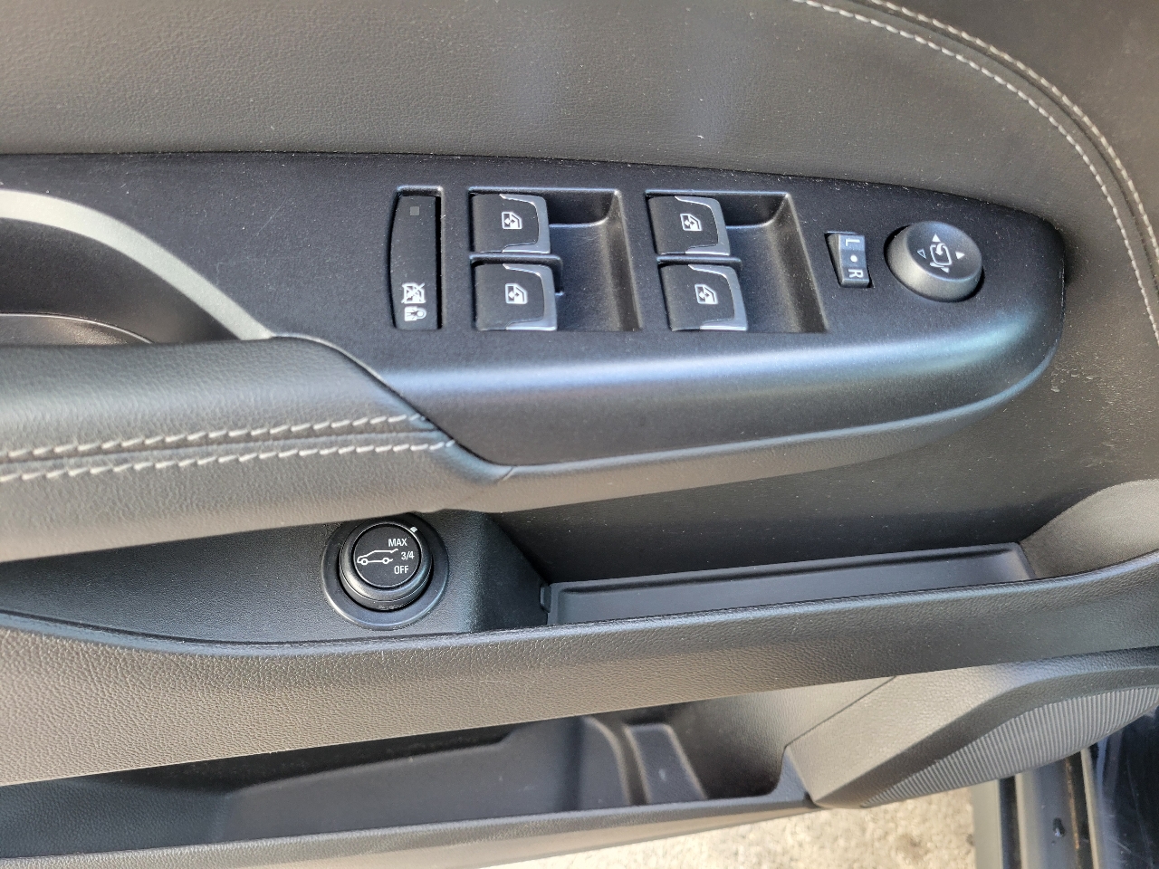 Cadillac SRX FWD 4dr Luxury Collection 2016