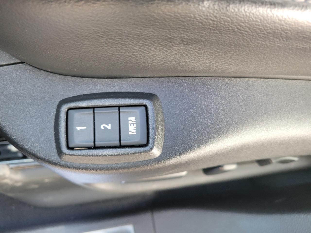 Cadillac SRX FWD 4dr Luxury Collection 2016