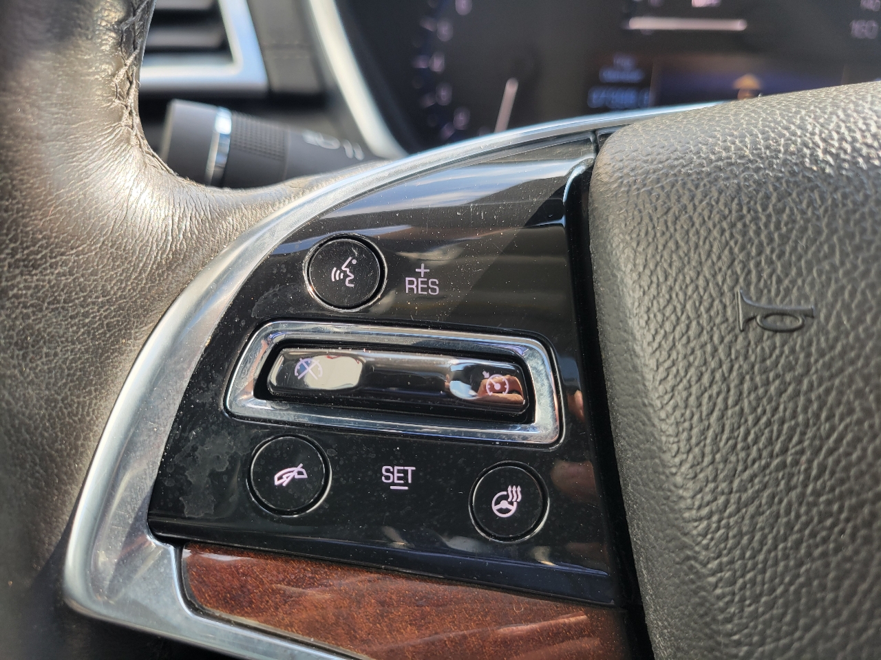 Cadillac SRX FWD 4dr Luxury Collection 2016