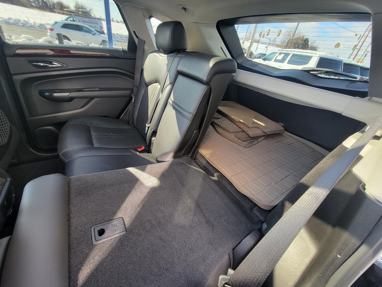 Cadillac SRX FWD 4dr Luxury Collection 2016