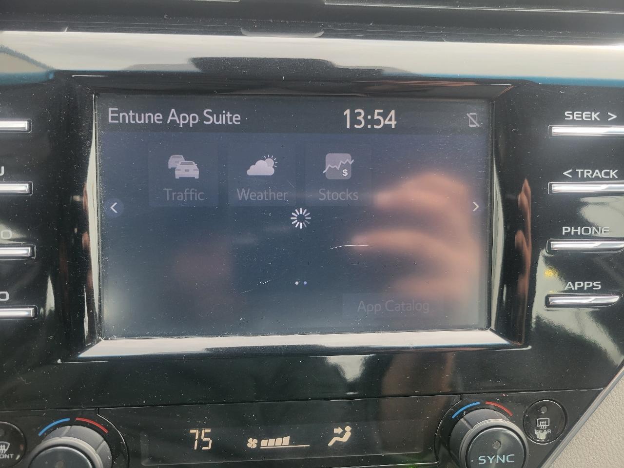 Toyota Camry Hybrid LE CVT (Natl) 2018