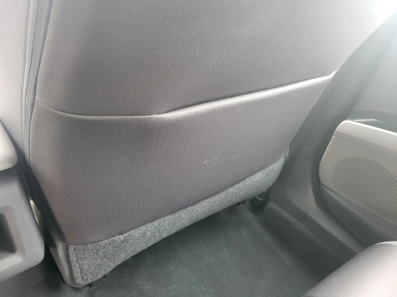 Toyota Camry Hybrid LE CVT (Natl) 2018