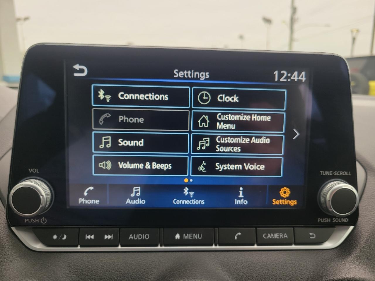 Nissan Sentra SR CVT 2024