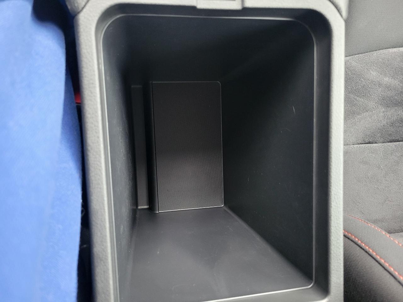 Nissan Sentra SR CVT 2024