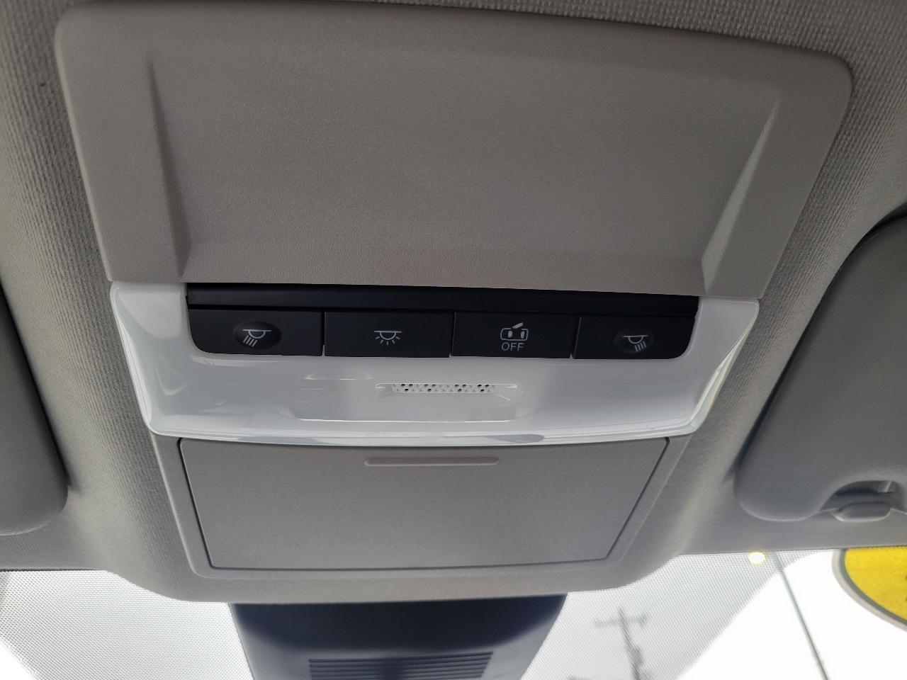 Nissan Sentra SR CVT 2024