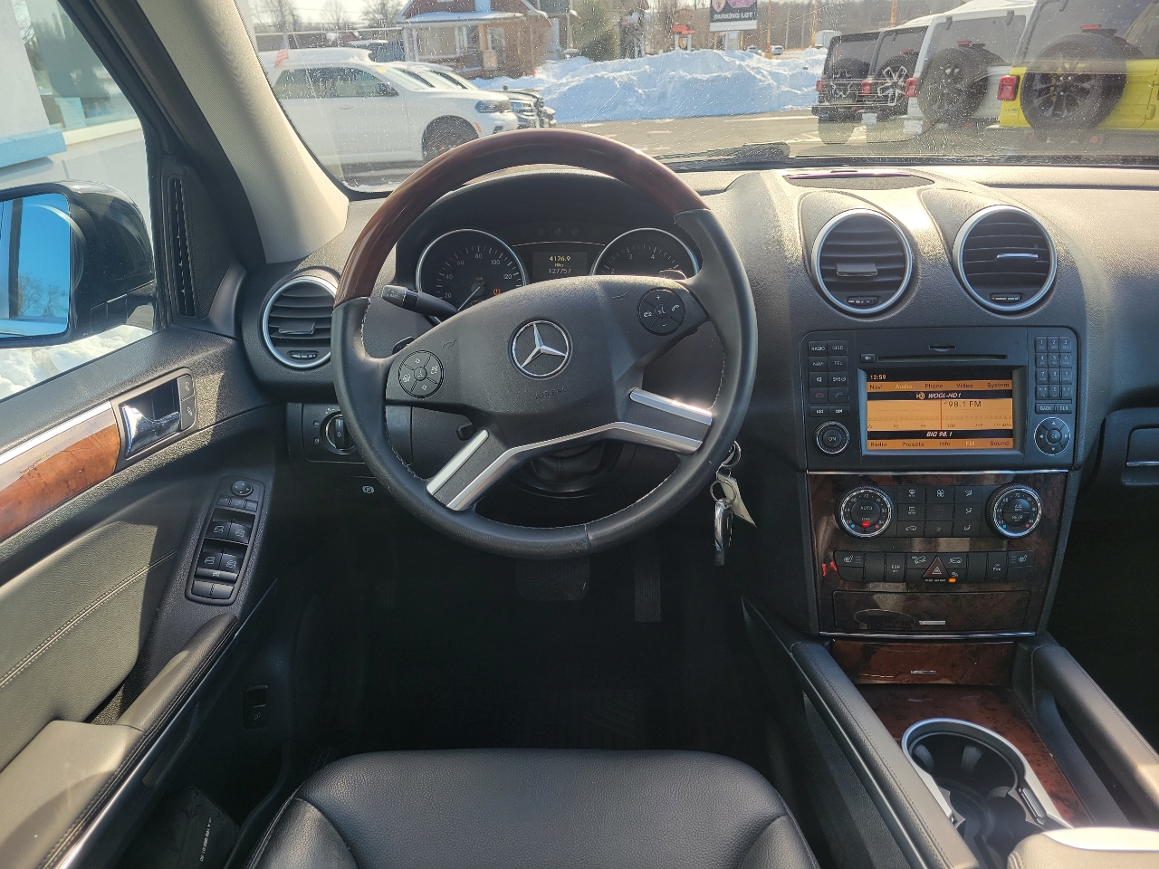 Mercedes-Benz M-Class 4MATIC 4dr ML 350 2011