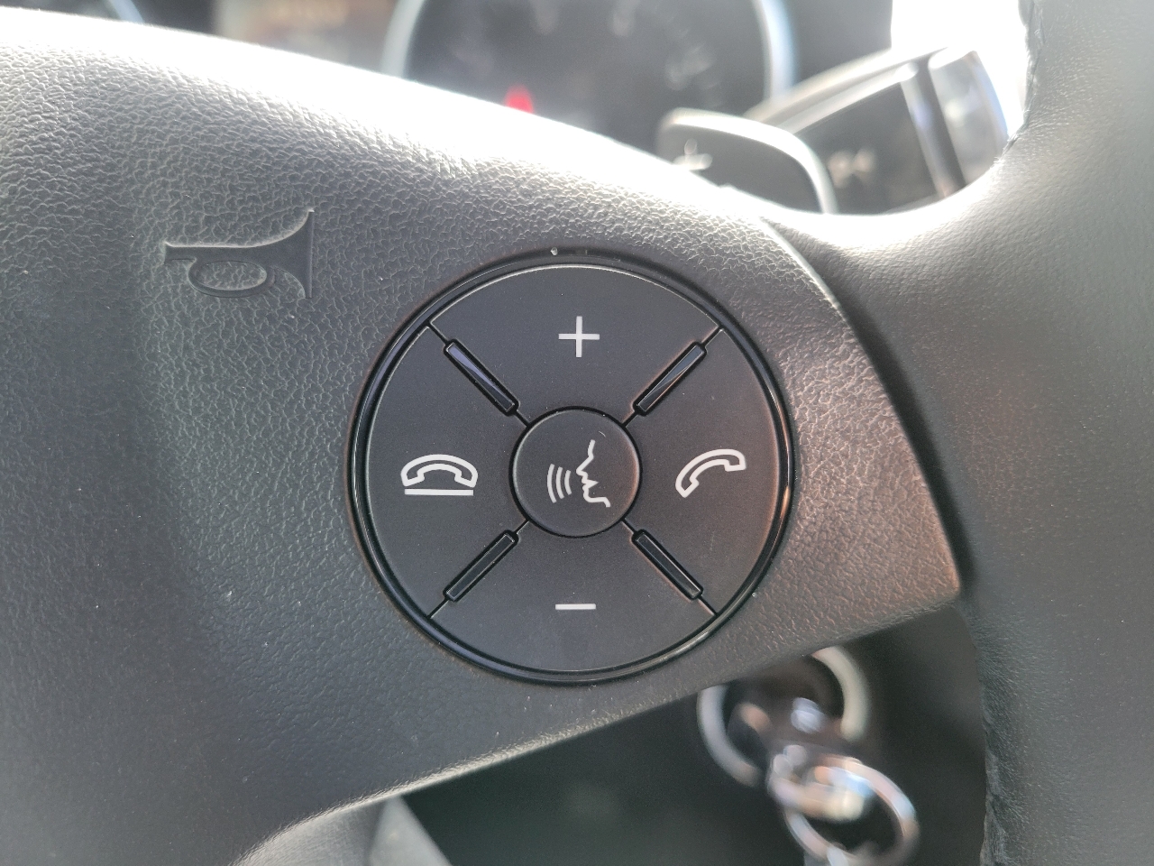 Mercedes-Benz M-Class 4MATIC 4dr ML 350 2011