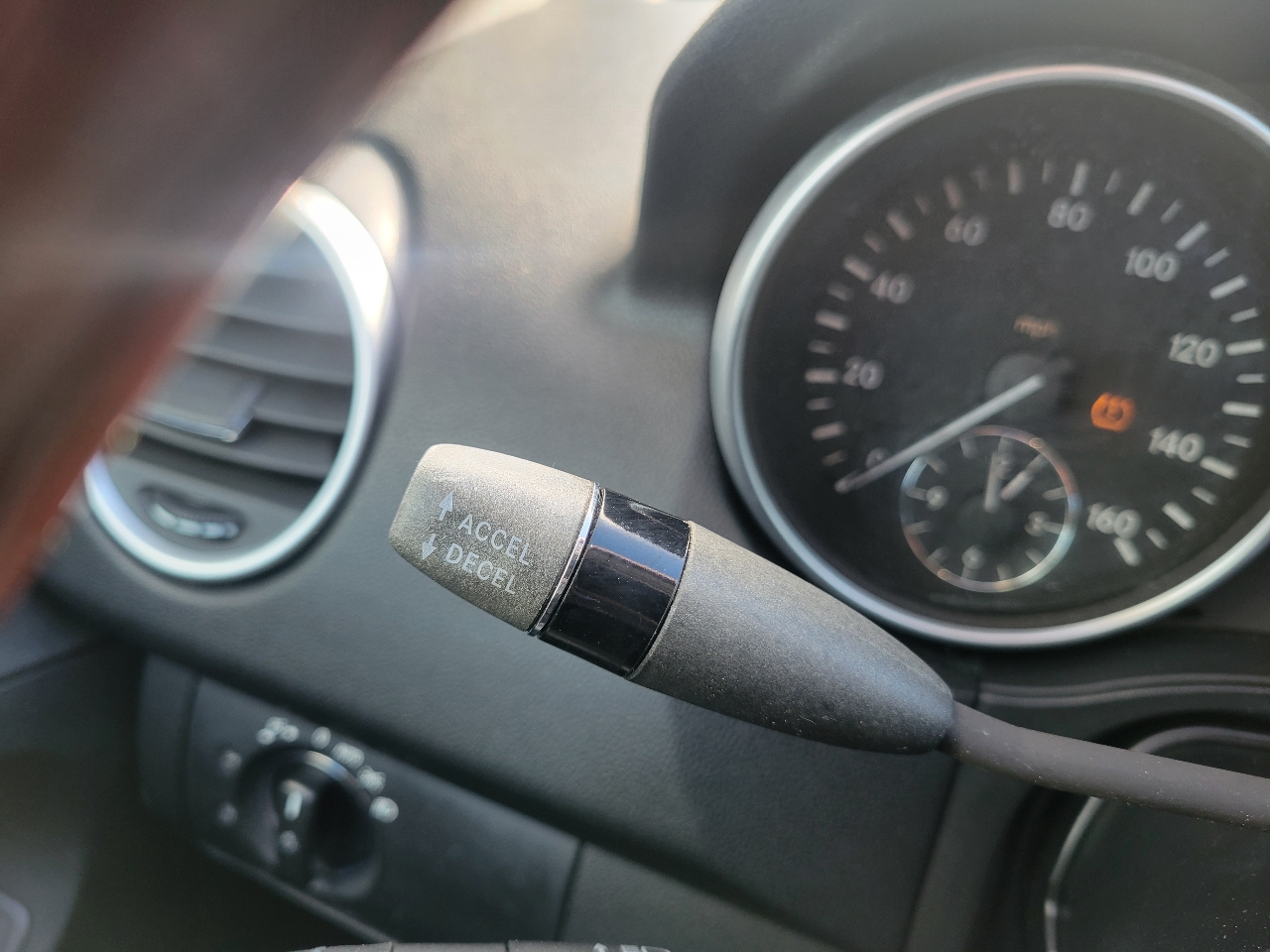 Mercedes-Benz M-Class 4MATIC 4dr ML 350 2011