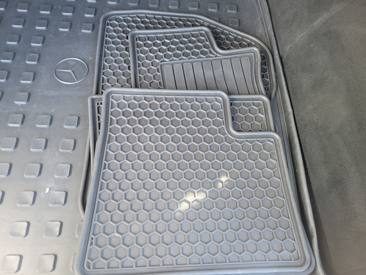 Mercedes-Benz M-Class 4MATIC 4dr ML 350 2011