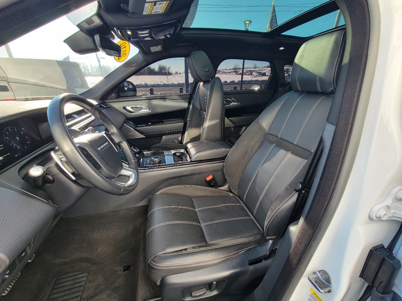 Land Rover Range Rover Velar  2019