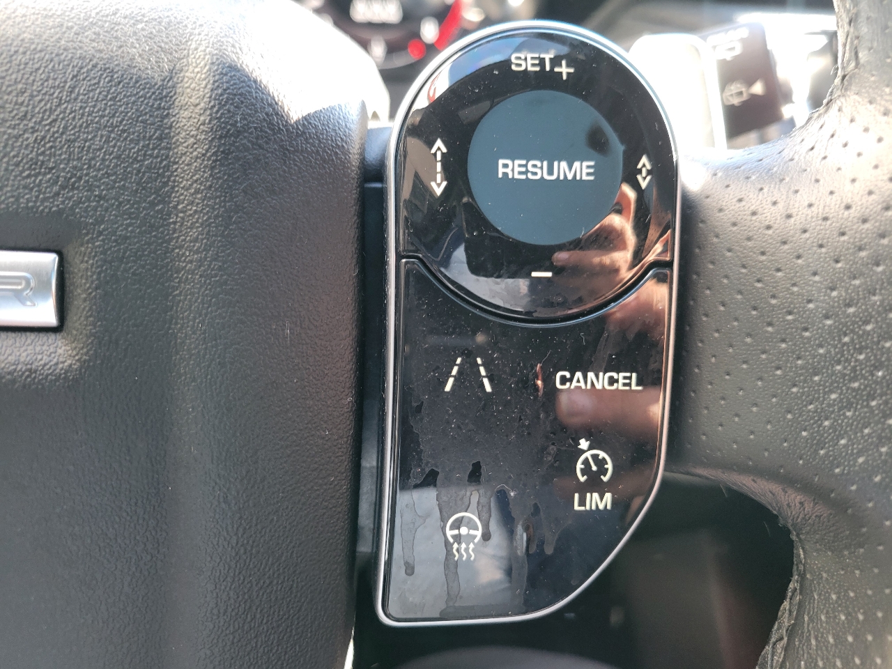 Land Rover Range Rover Velar  2019