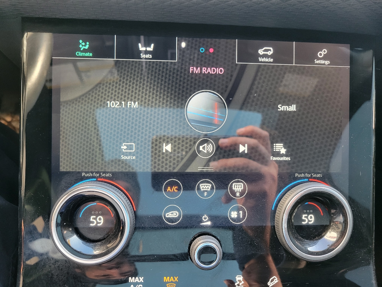 Land Rover Range Rover Velar  2019