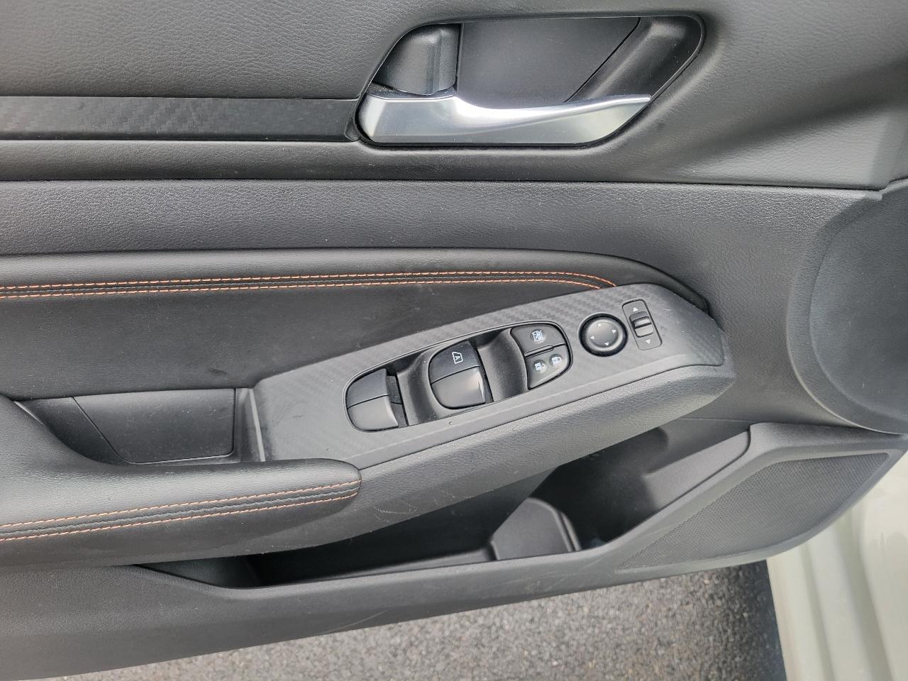 Nissan Altima 2.5 SR Sedan 2020