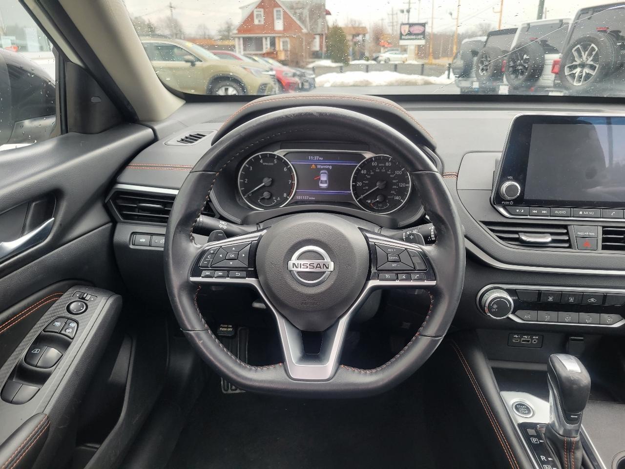 Nissan Altima 2.5 SR Sedan 2020