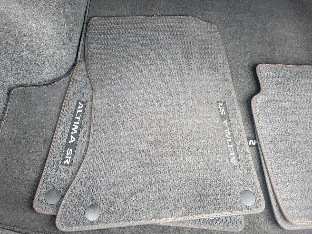 Nissan Altima 2.5 SR Sedan 2020