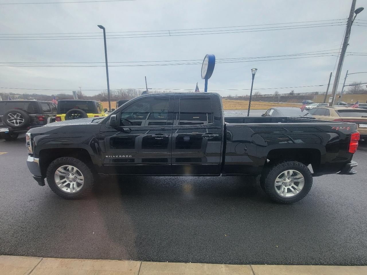 Chevrolet Silverado 1500 LD 4WD Double Cab LT w/1LT 2019
