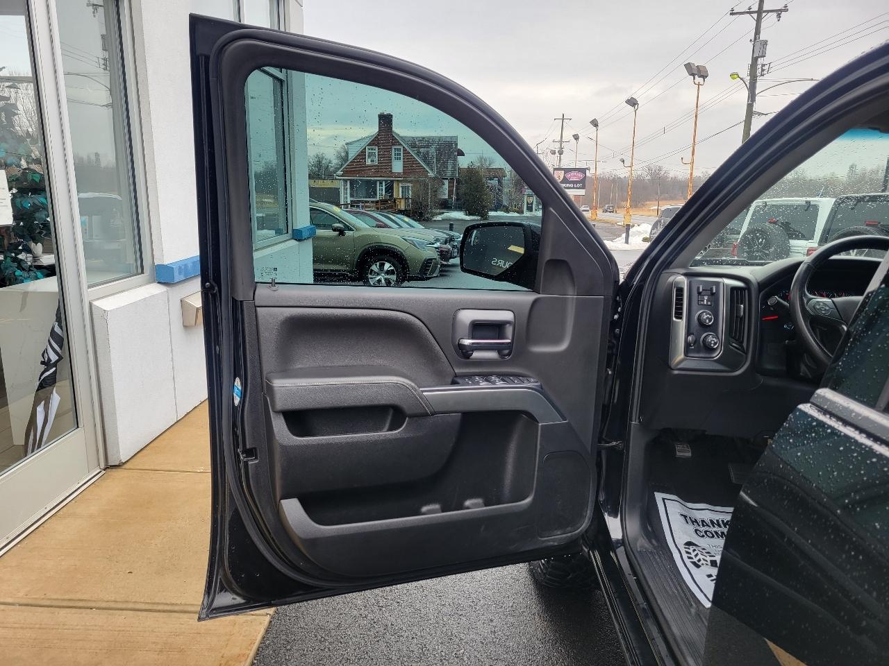 Chevrolet Silverado 1500 LD 4WD Double Cab LT w/1LT 2019