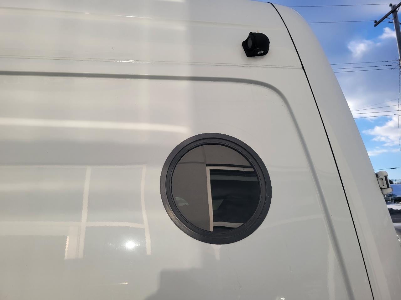 Mercedes-Benz Sprinter Cargo Van 3500 High Roof I4 144" RWD 2021