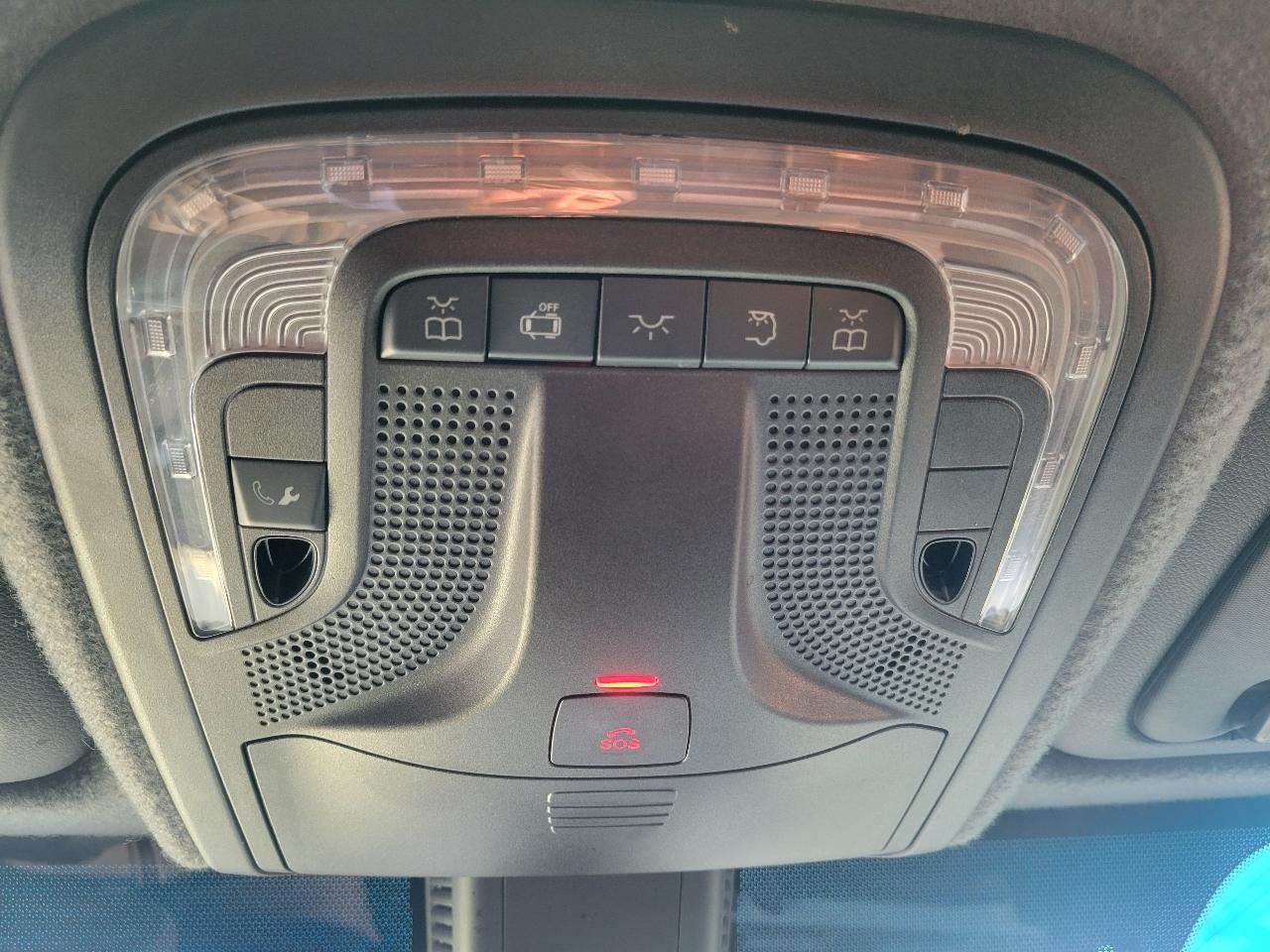 Mercedes-Benz Sprinter Cargo Van 3500 High Roof I4 144" RWD 2021