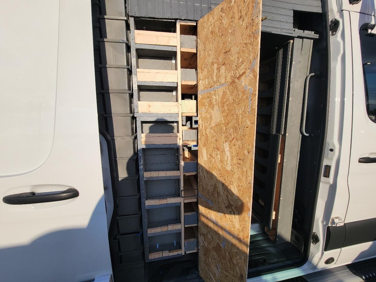 Mercedes-Benz Sprinter Cargo Van 3500 High Roof I4 144" RWD 2021