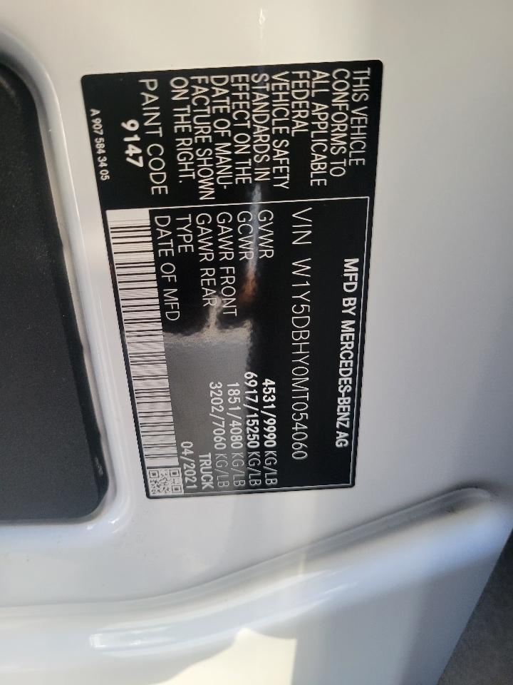 Mercedes-Benz Sprinter Cargo Van 3500 High Roof I4 144" RWD 2021