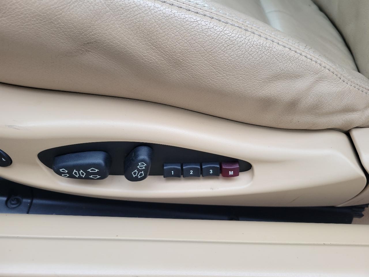 BMW 3 Series 330Ci 2dr Convertible 2006