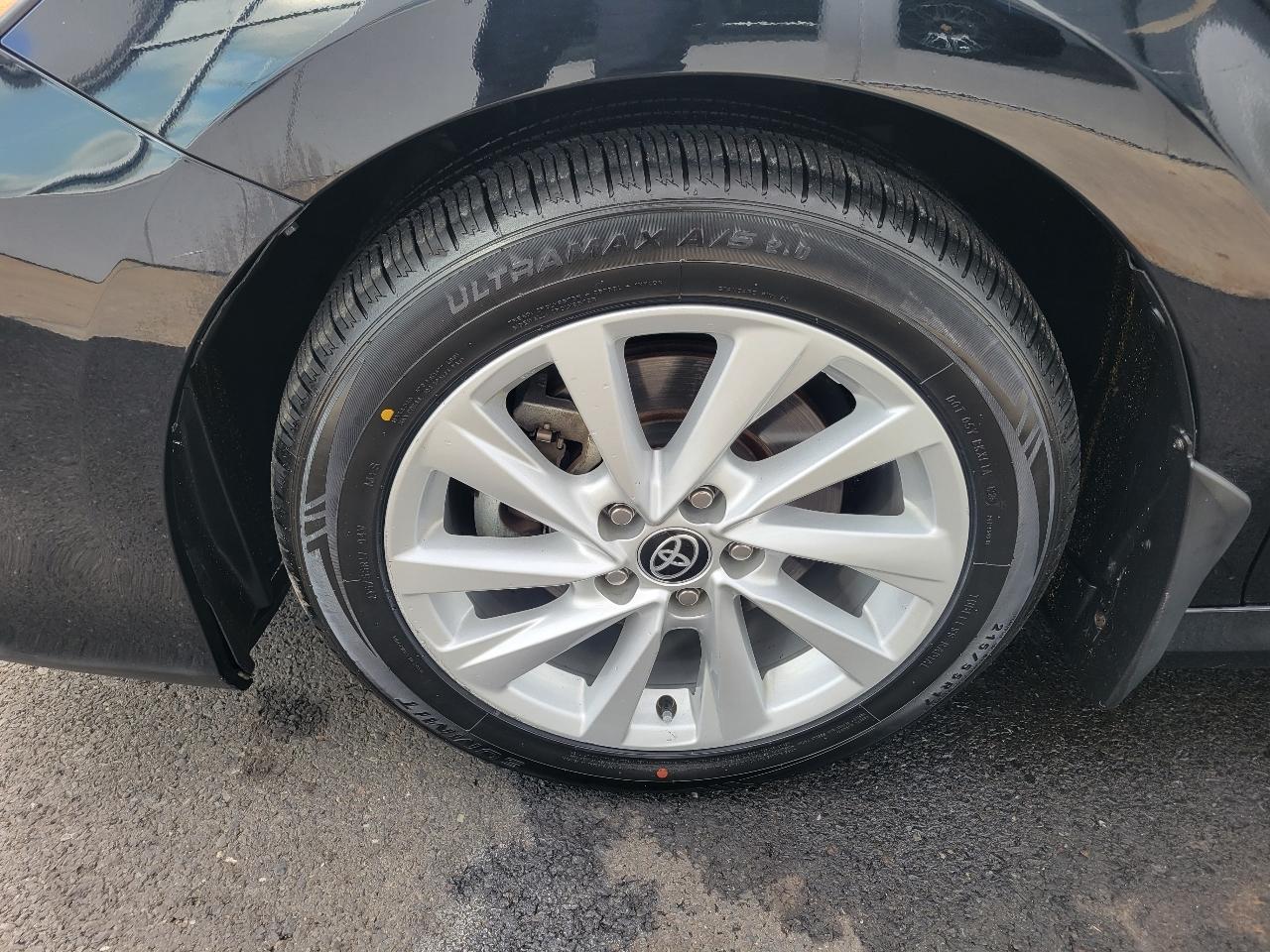 Toyota Camry LE Auto (Natl) 2023