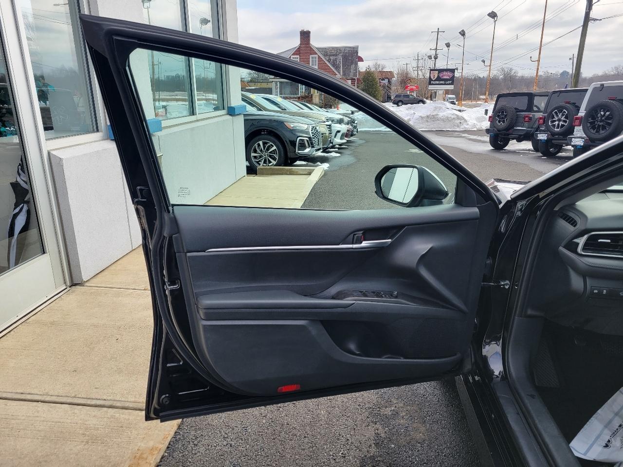 Toyota Camry LE Auto (Natl) 2023