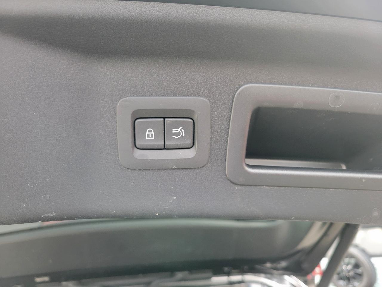 Mazda CX-90 PHEV Premium AWD 2024